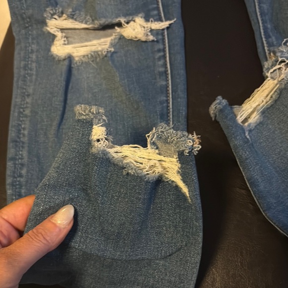 American Eagle Outfitters Blue Jeans - Picture 6 of 8